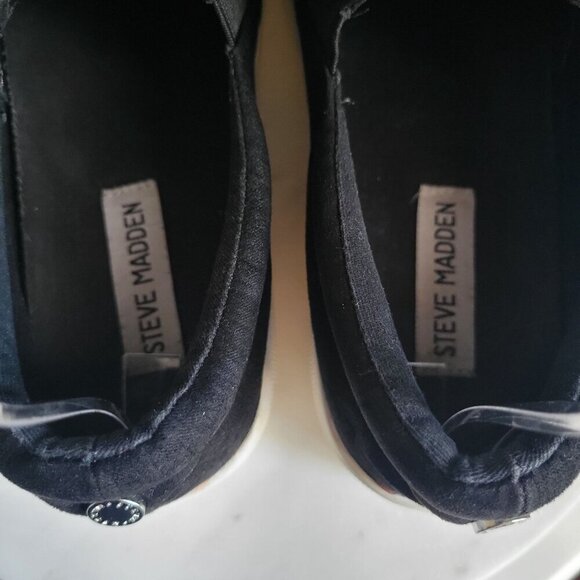 Steve Madden Great Women's Faux Fur Pom Slip On Sneaker Black - US 6M - Picture 7 of 8